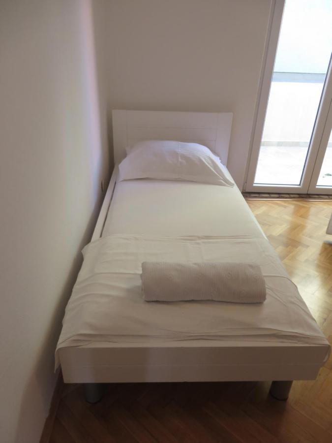 Apartments Tonka Pakoštane Buitenkant foto