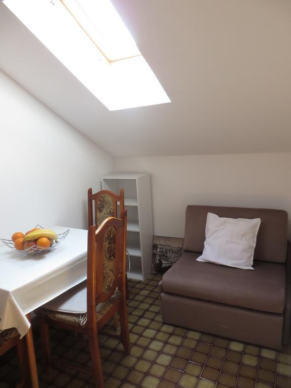 Apartments Tonka Pakoštane Kamer foto